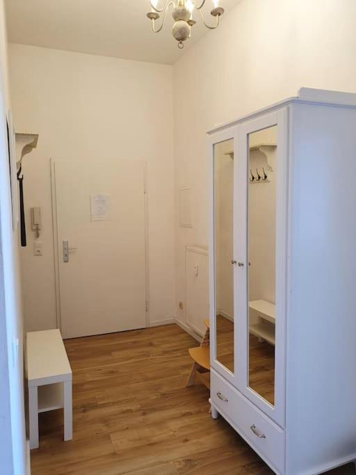 2 Room Apartment Near Station Neustadt In Dresden Neustadt エクステリア 写真